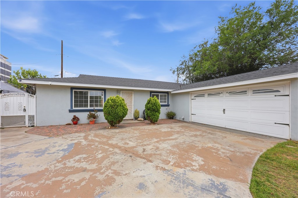 Property photo 35