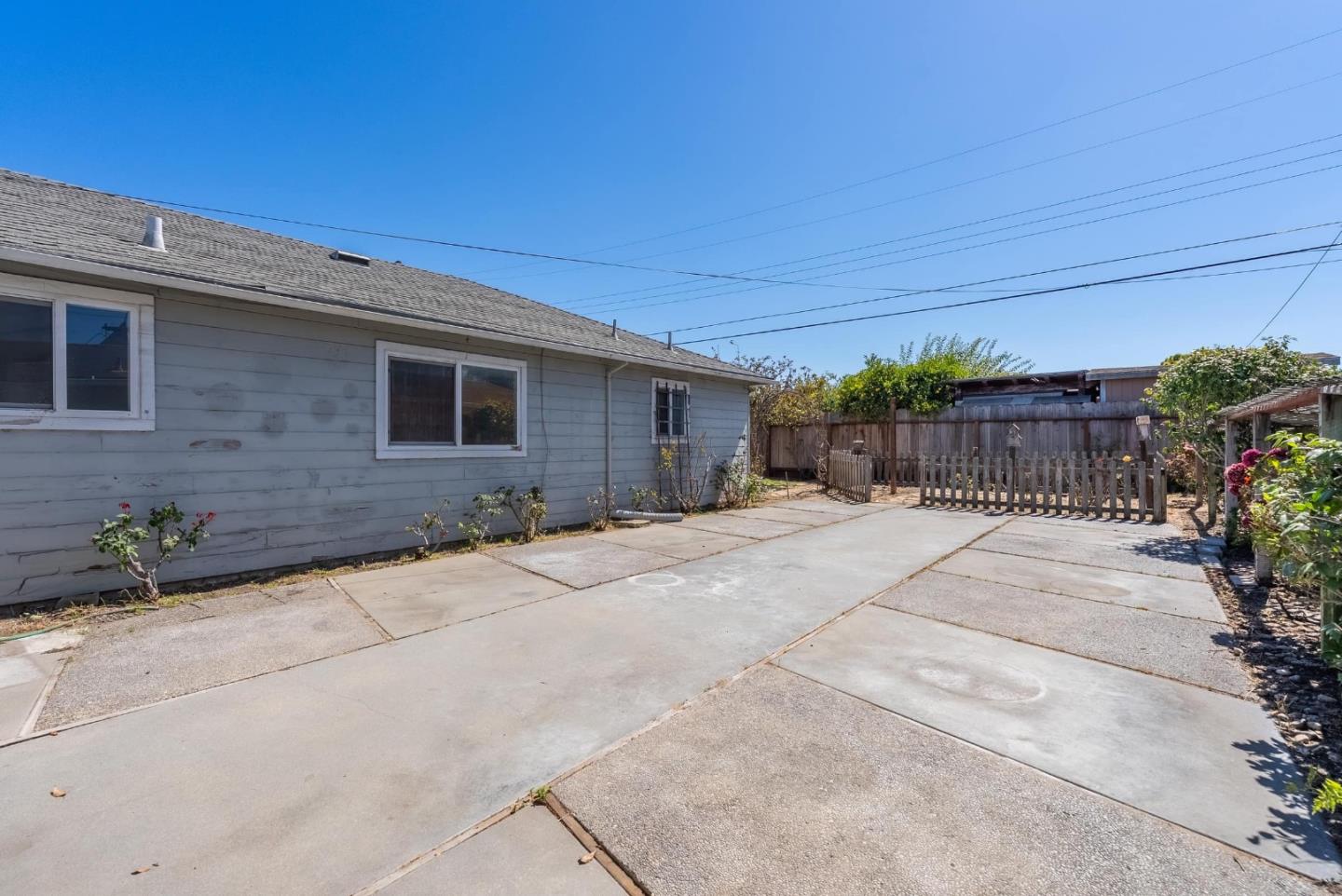 Property photo 33