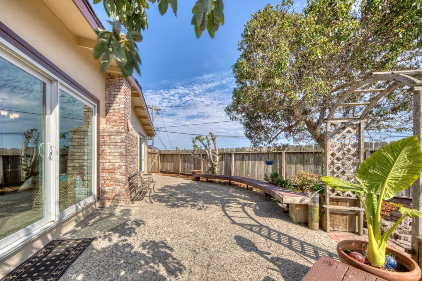 Property photo 31