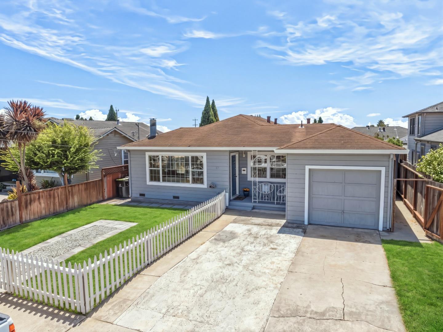 Property photo 33