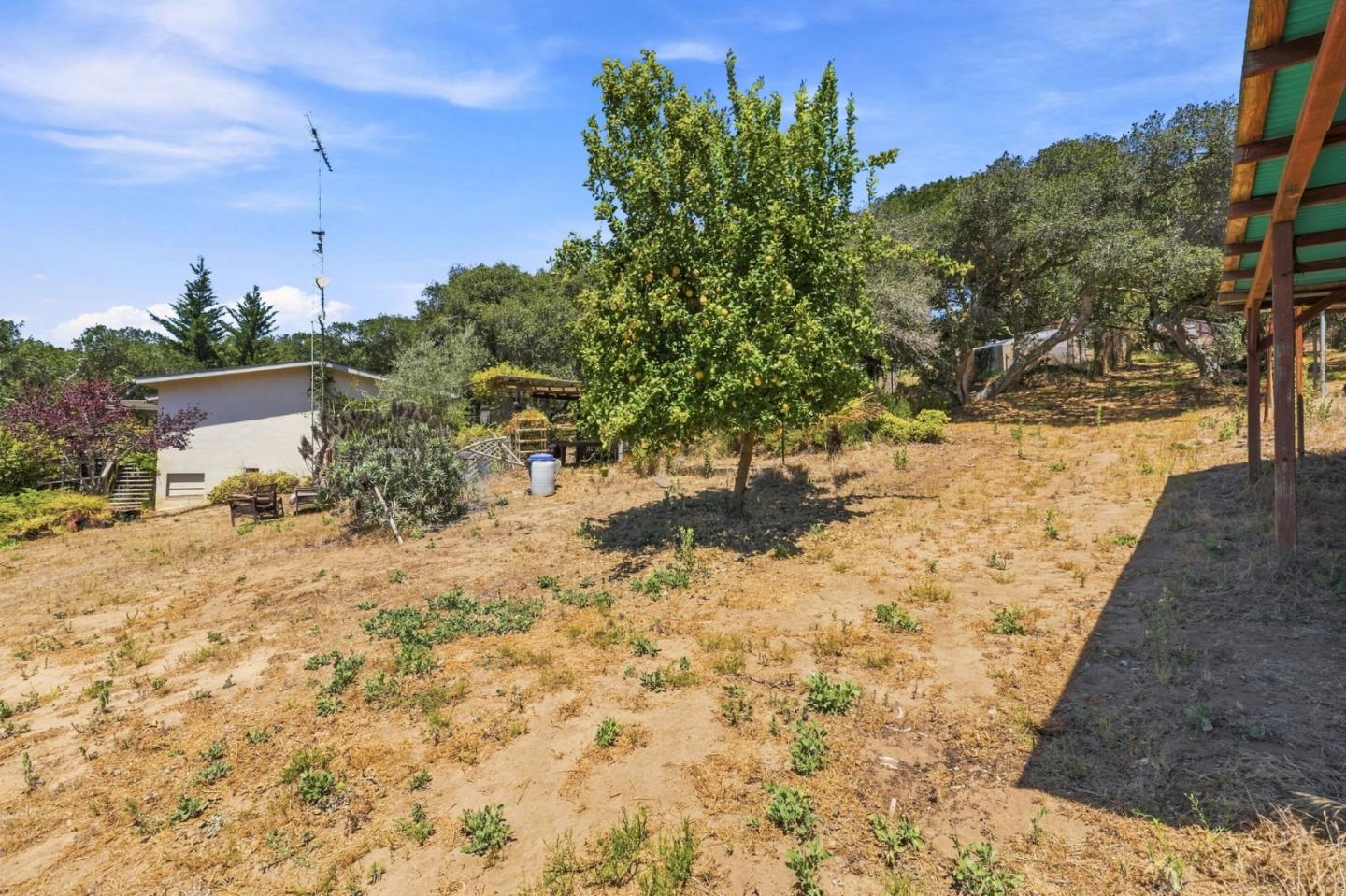 Property photo 31