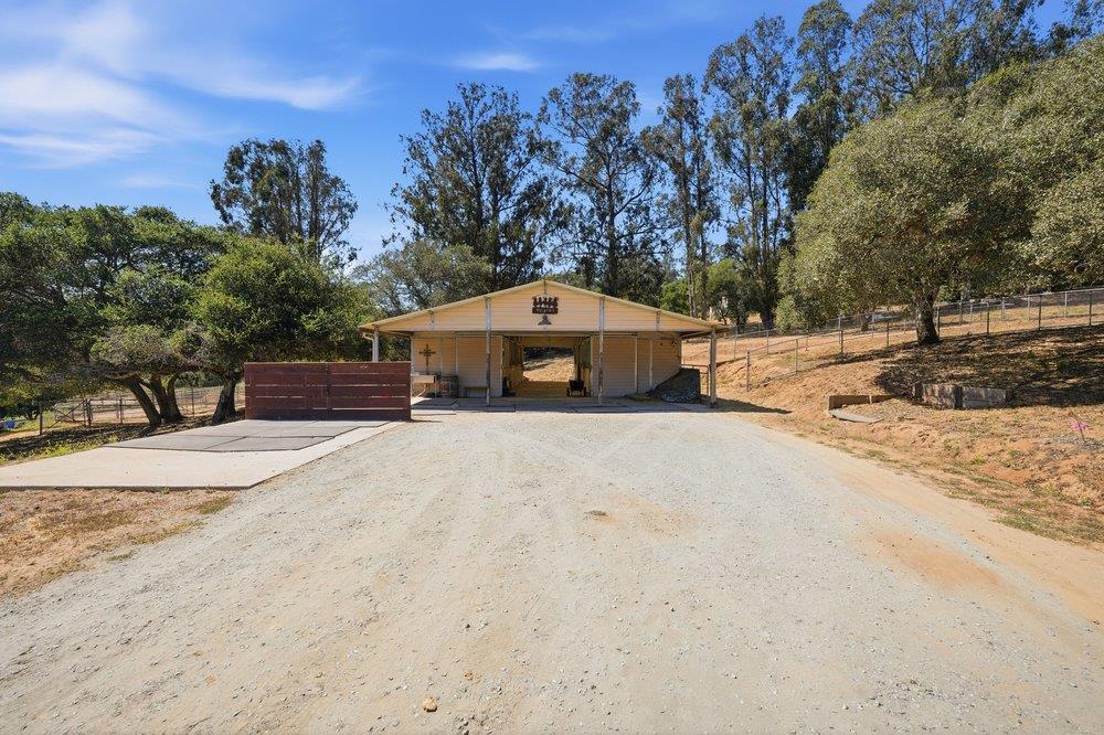 Property photo 45