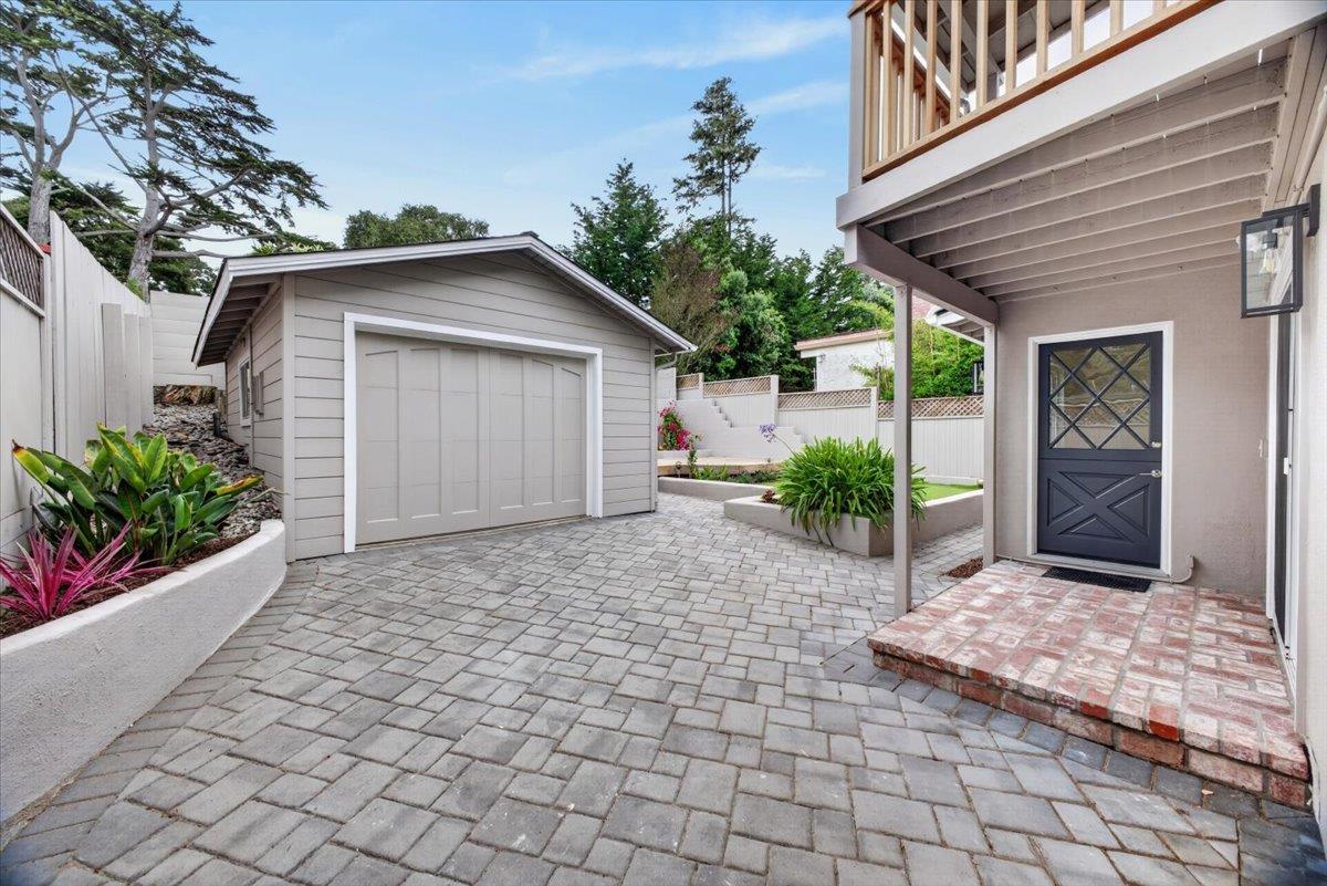 Property photo 42