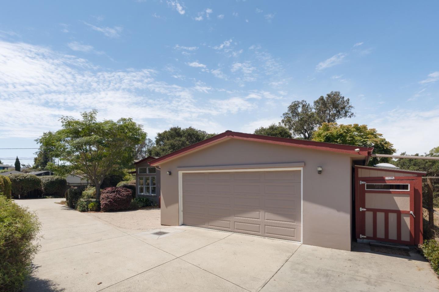 Property photo 42