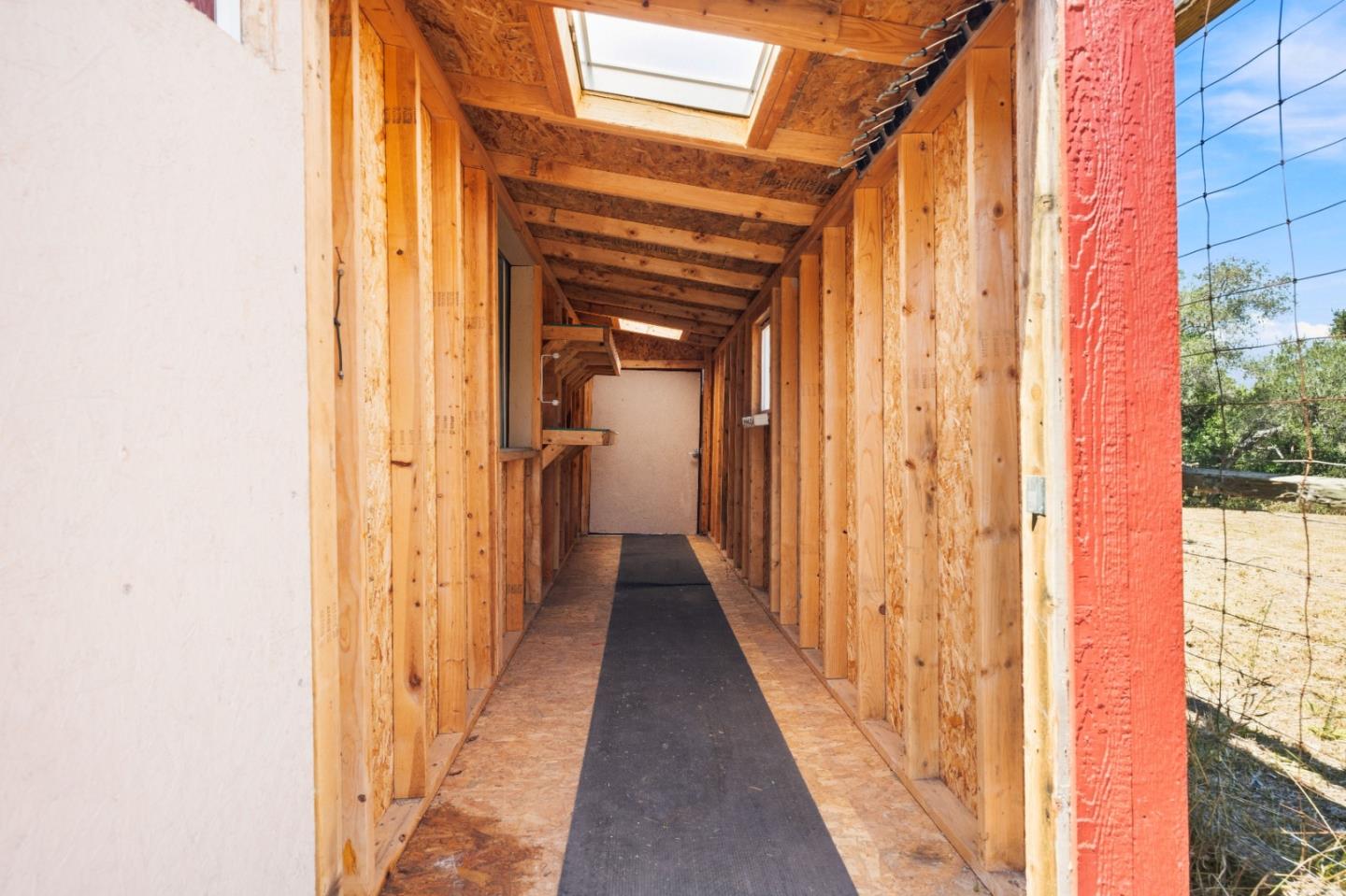 Property photo 44