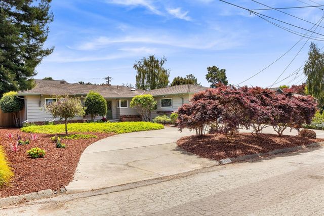 Property photo 38
