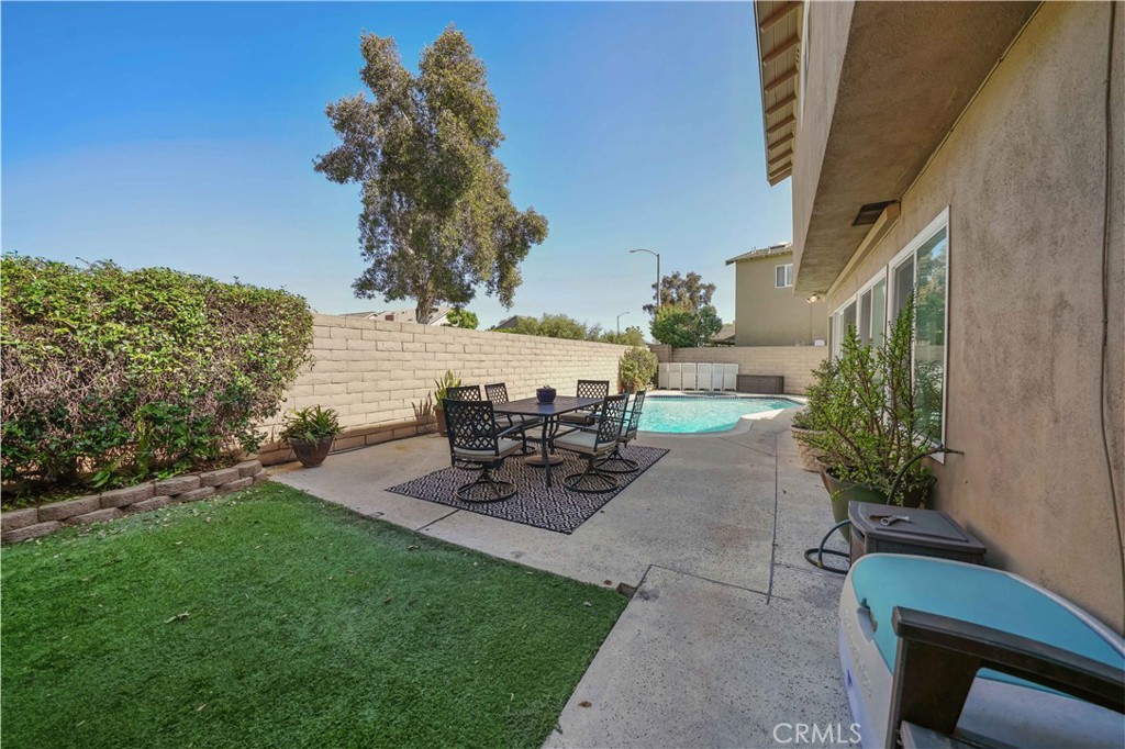 Property photo 35