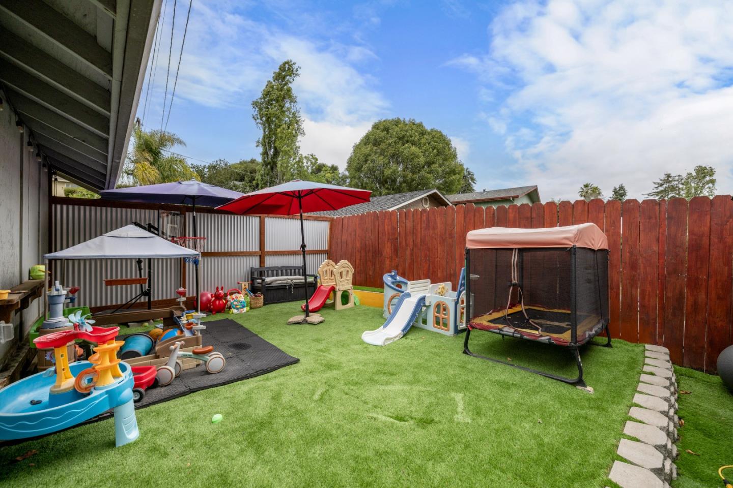 Property photo 40