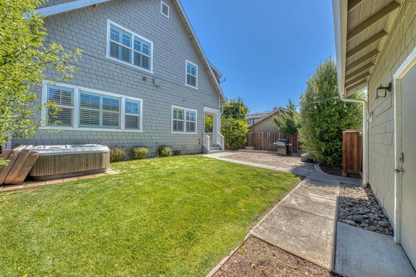 Property photo 40
