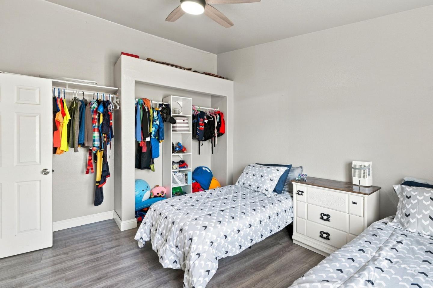Property photo 32