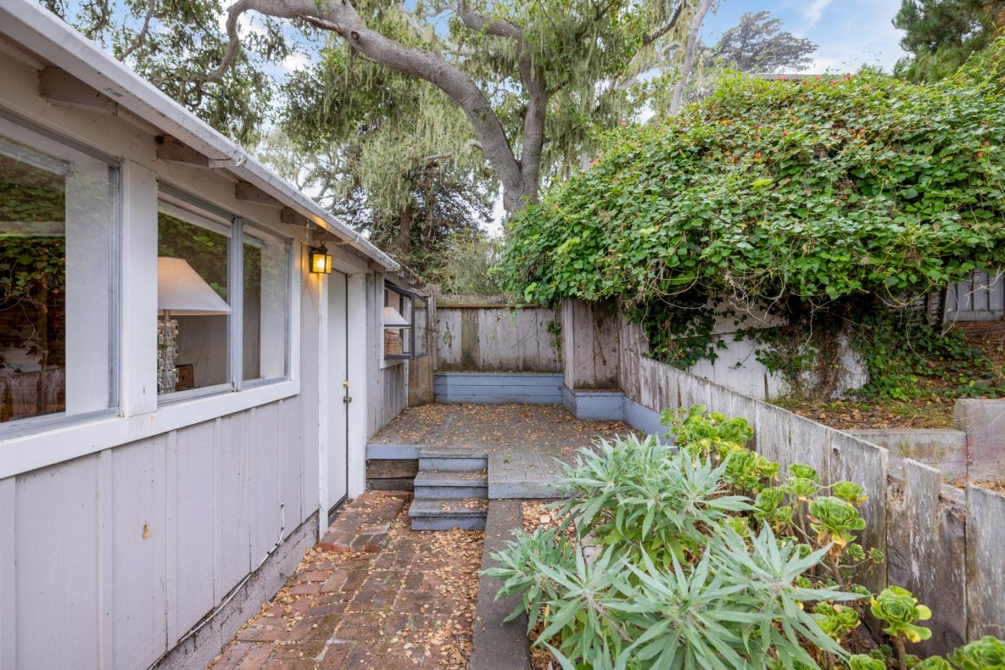 Property photo 44