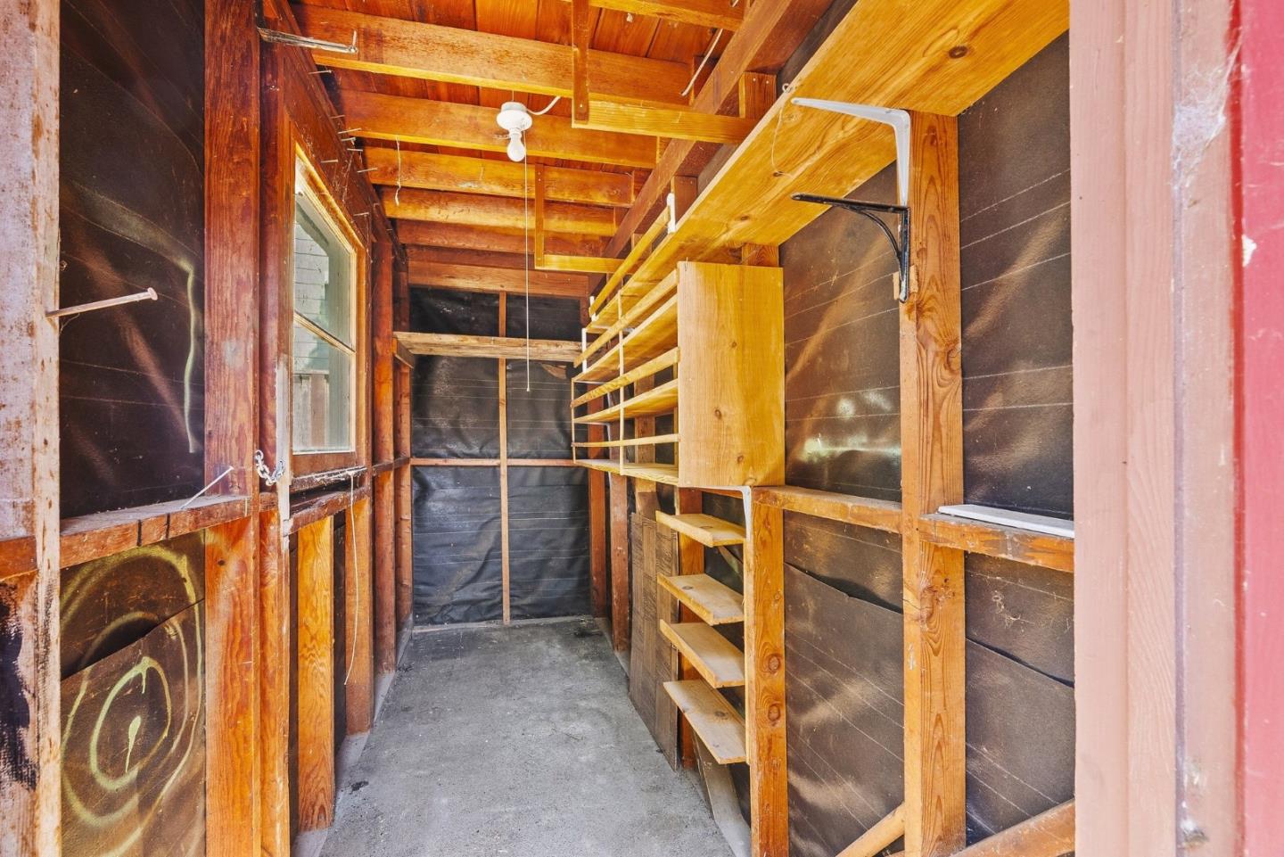 Property photo 31