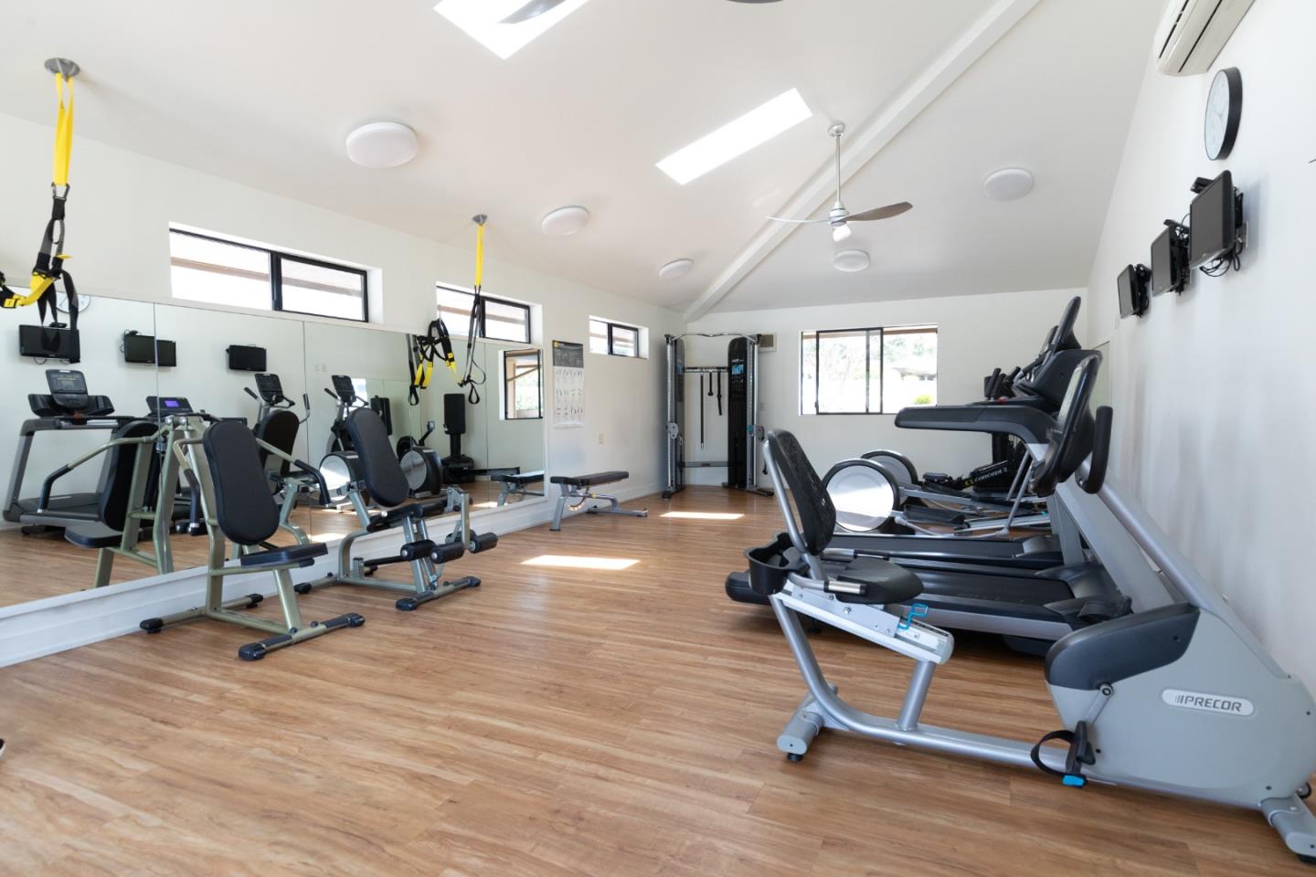 Property photo 35