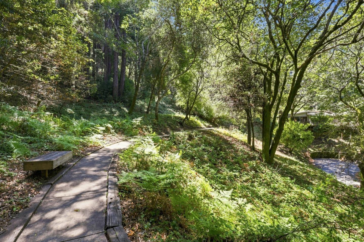 Property photo 44