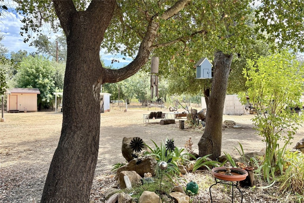 Property photo 33