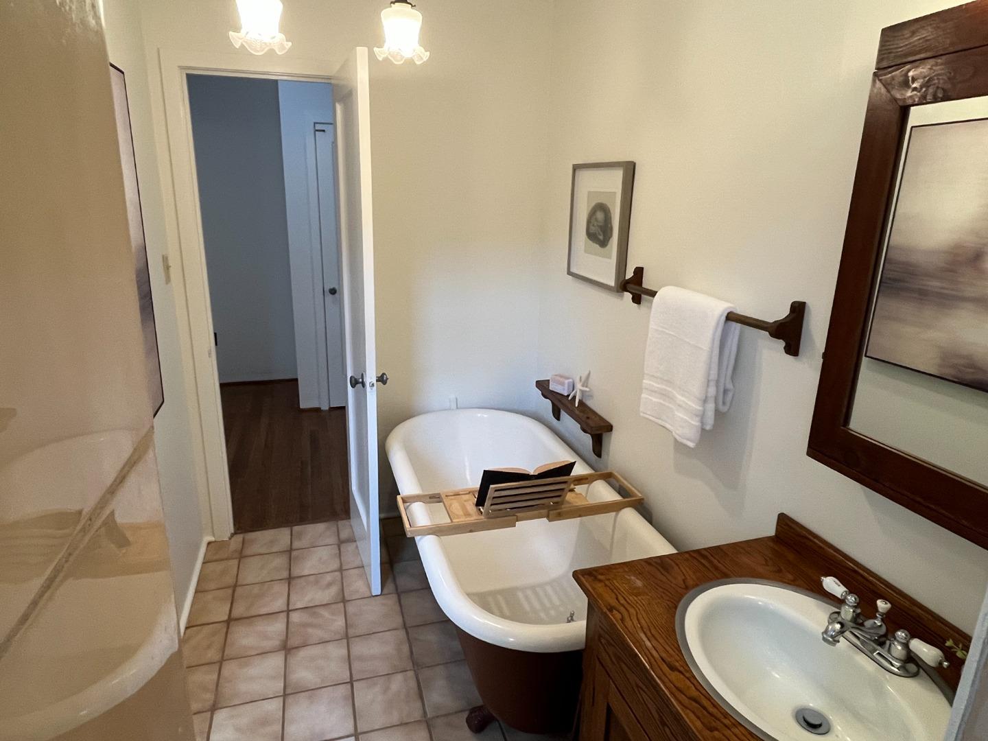 Property photo 28