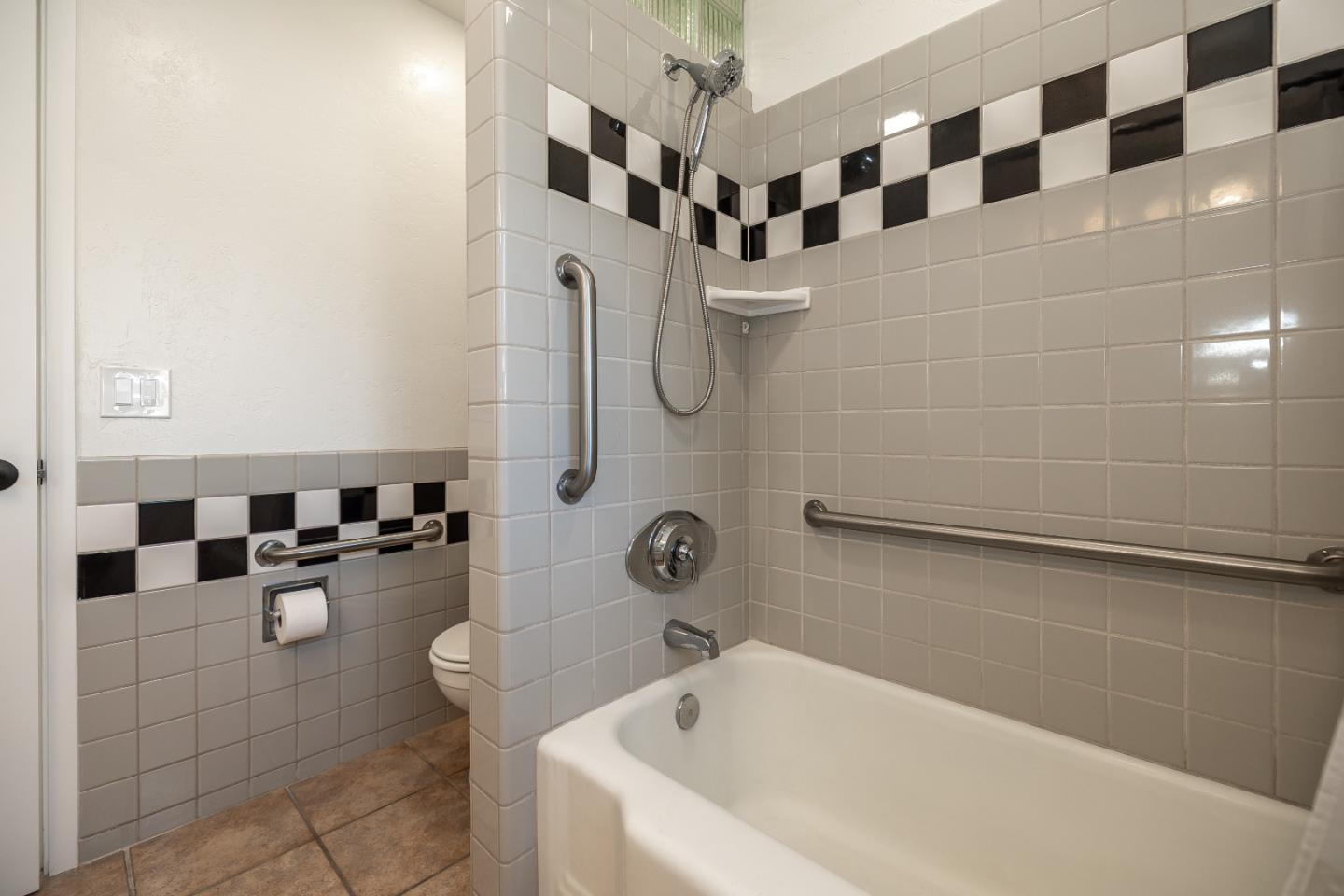 Property photo 30
