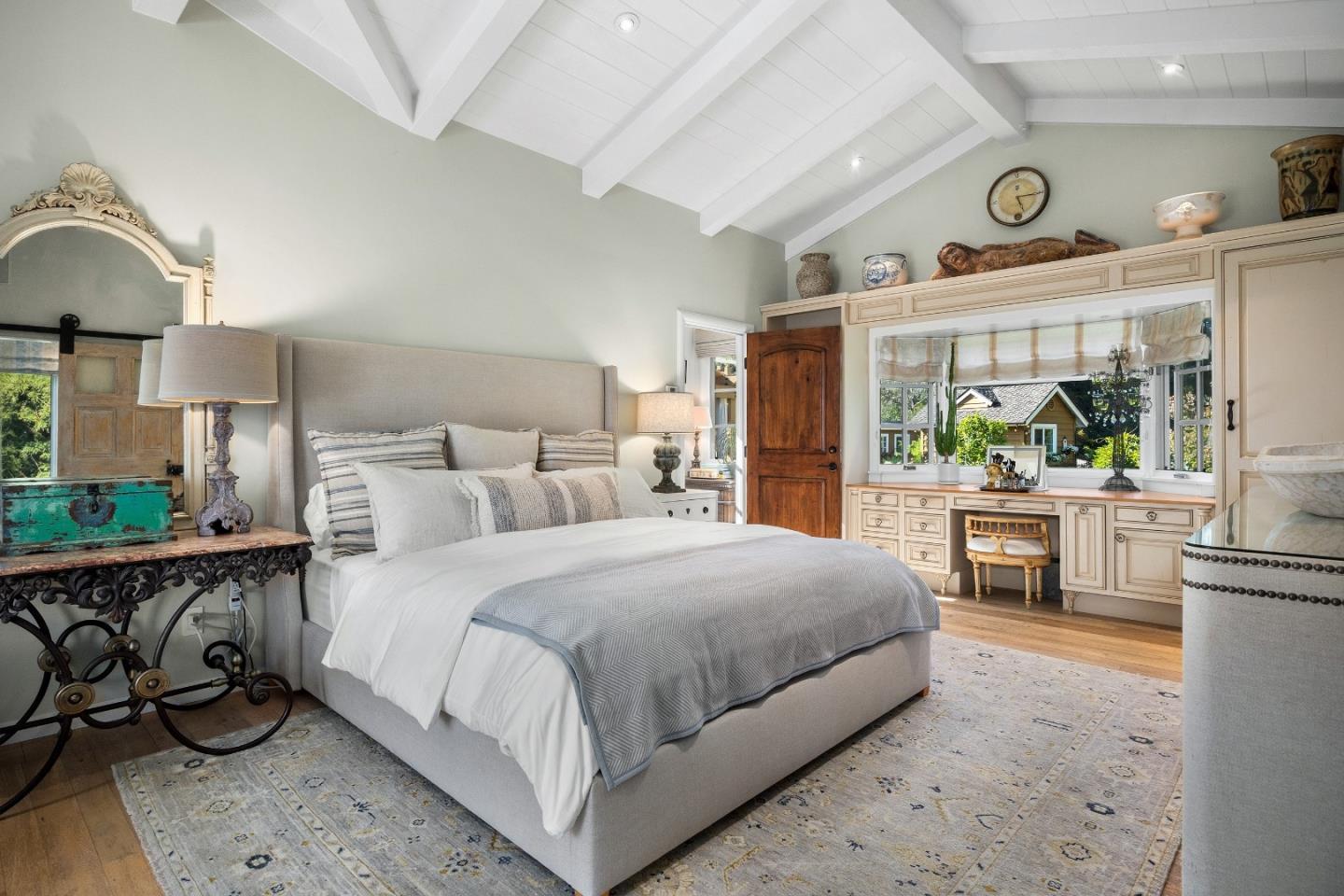 Property photo 24