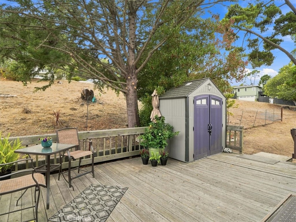 Property photo 35