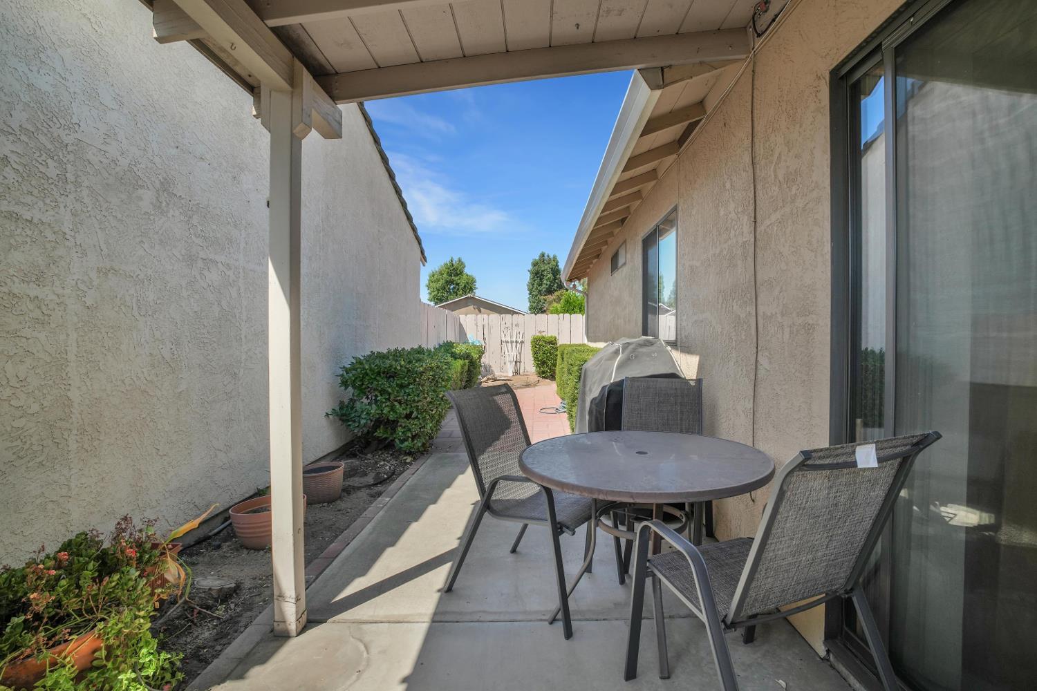 Property photo 31