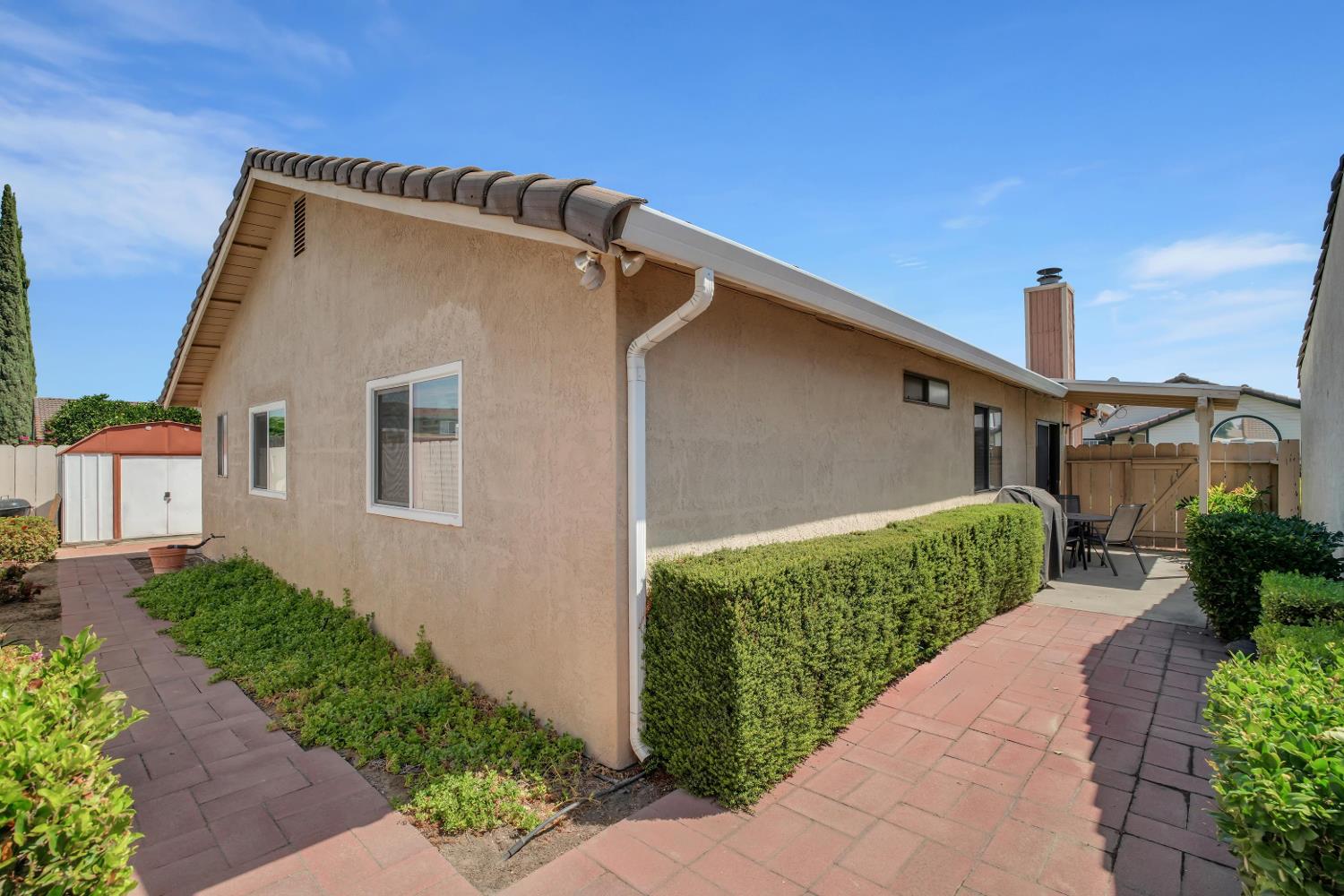 Property photo 33