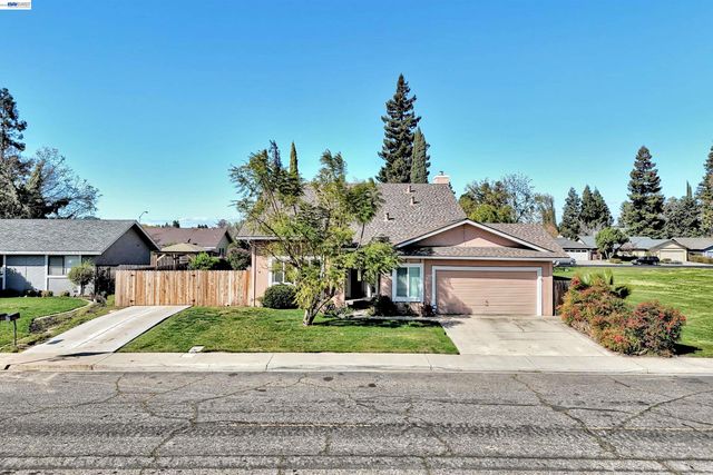Property photo 38