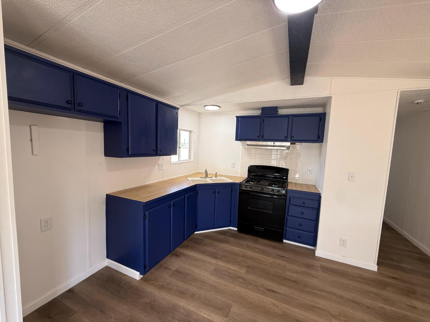 Property photo 45