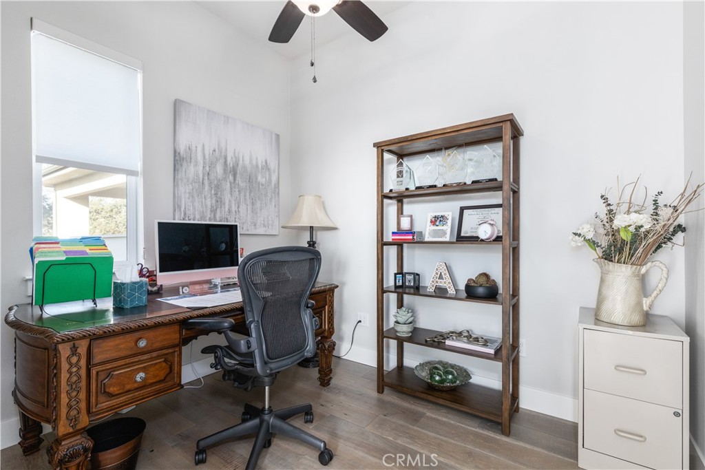 Property photo 33