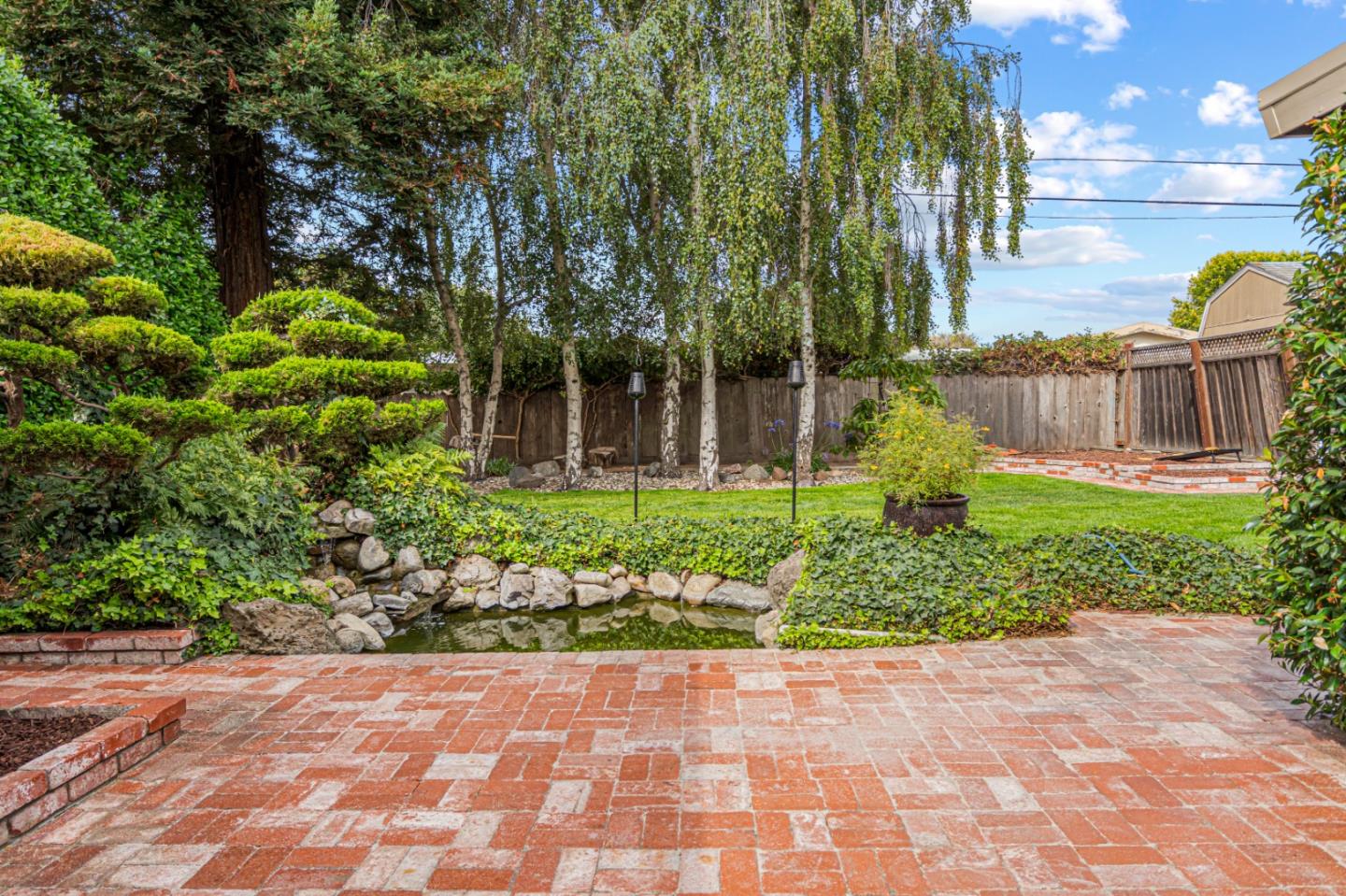 Property photo 35