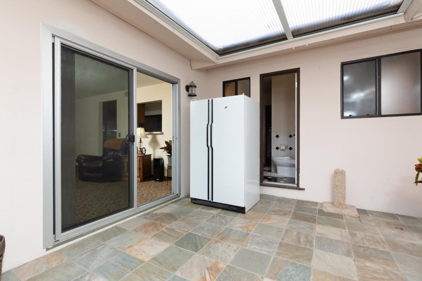 Property photo 28