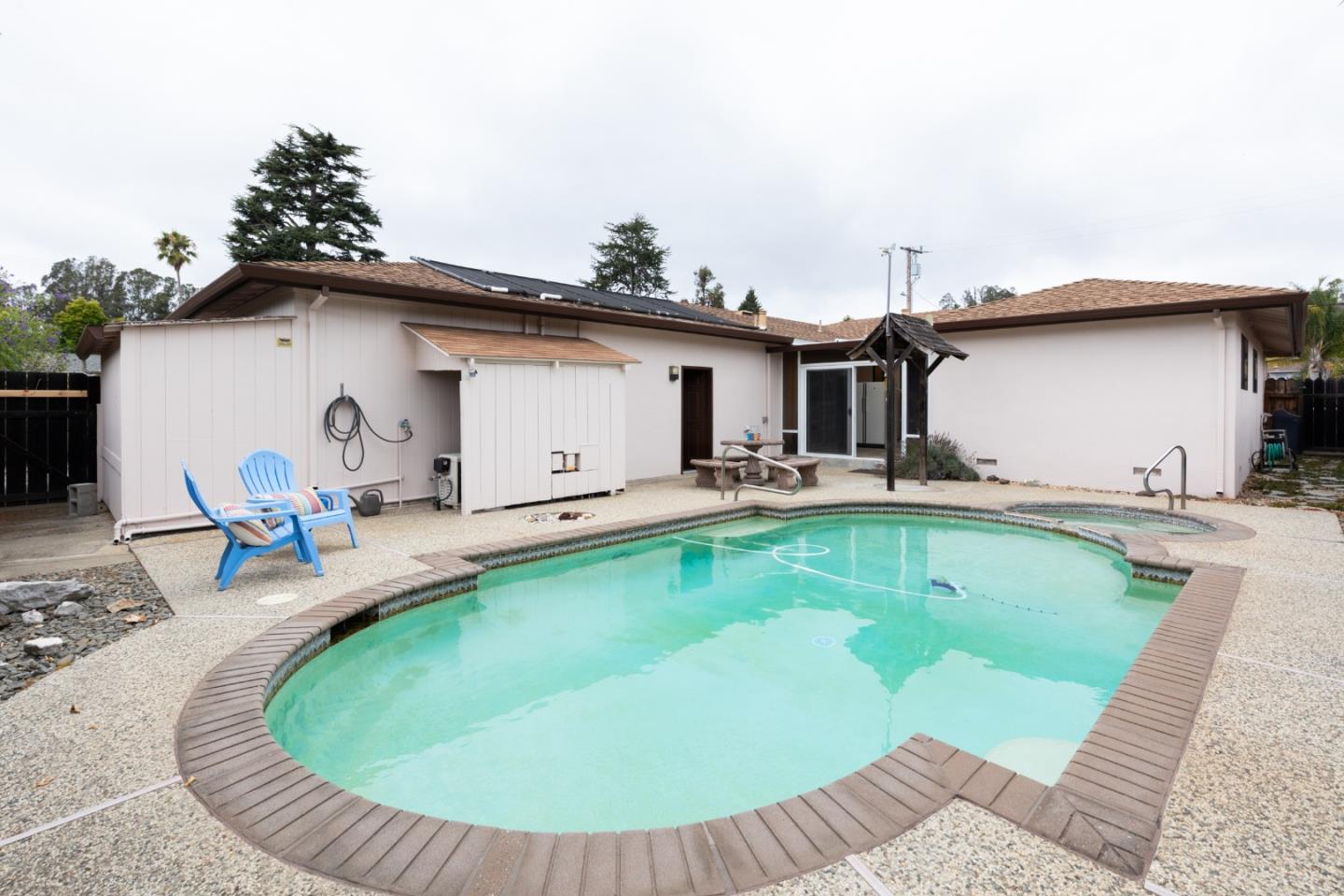 Property photo 31