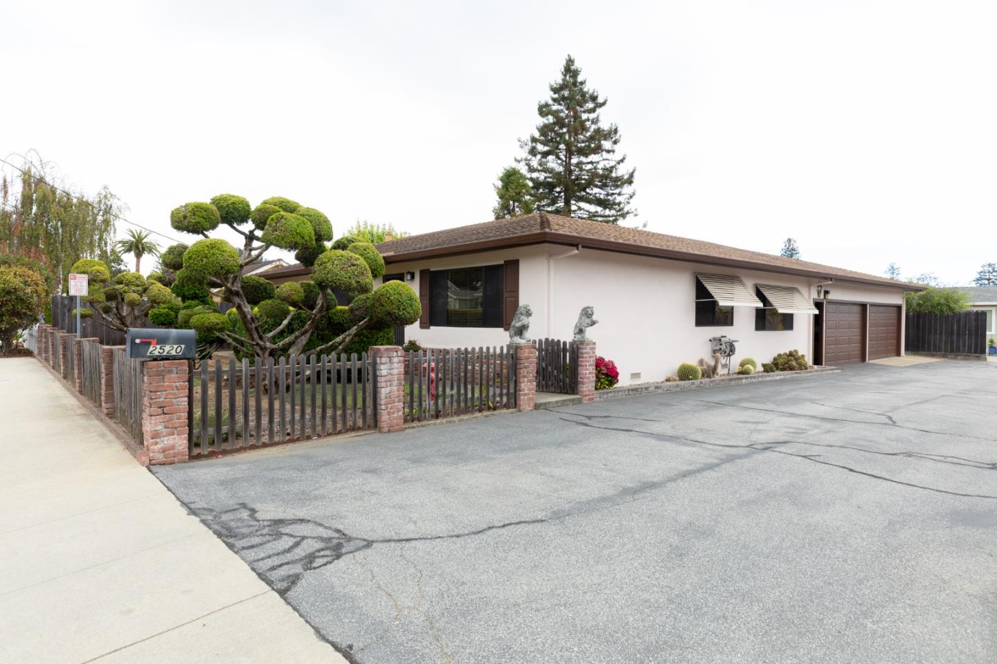 Property photo 36