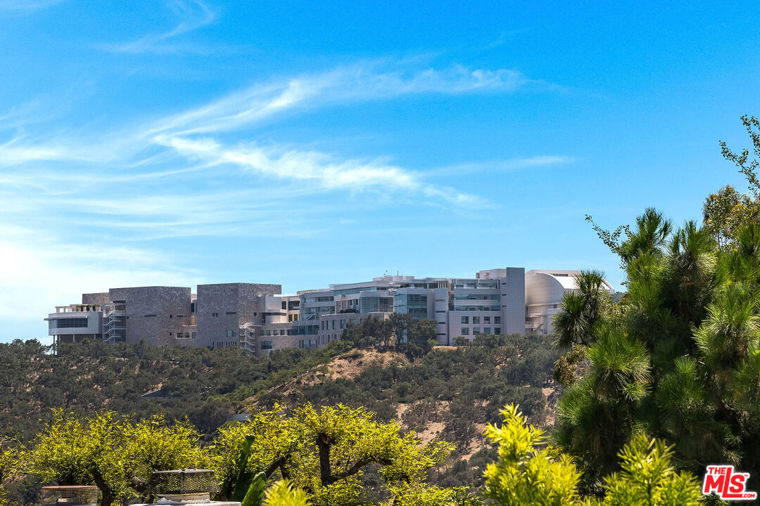 Property photo 43