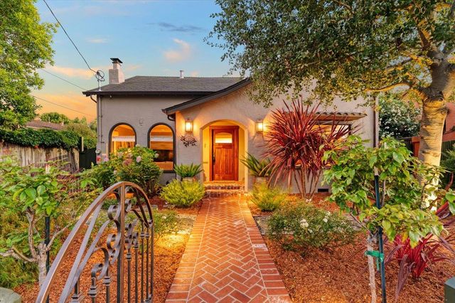 Property photo 32