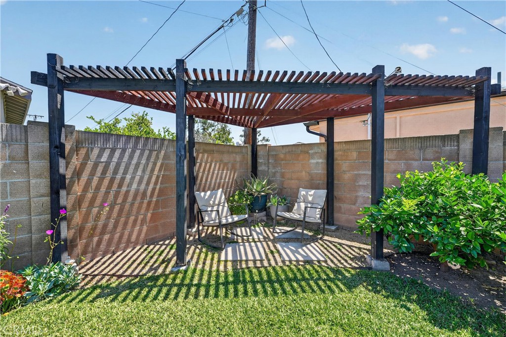 Property photo 44