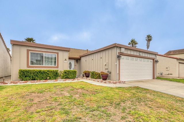 Property photo 33