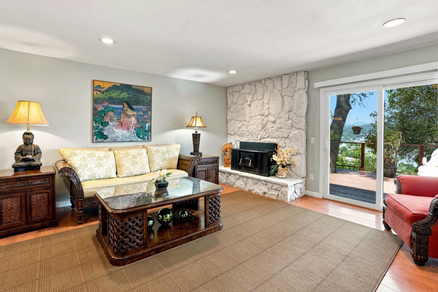 Property photo 28