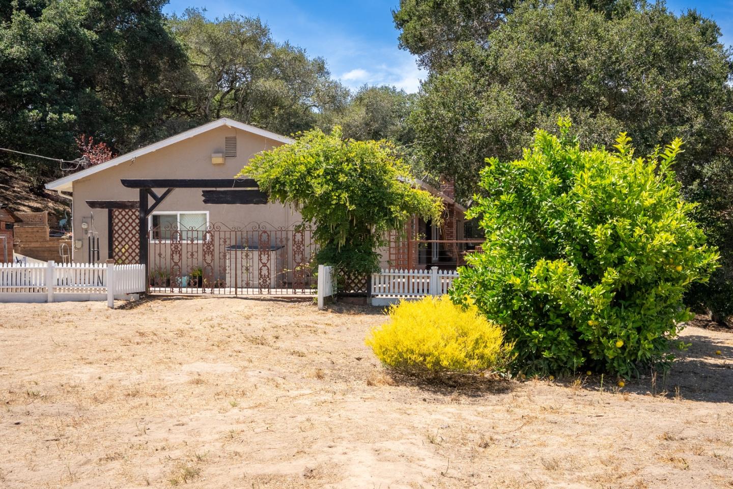 Property photo 44