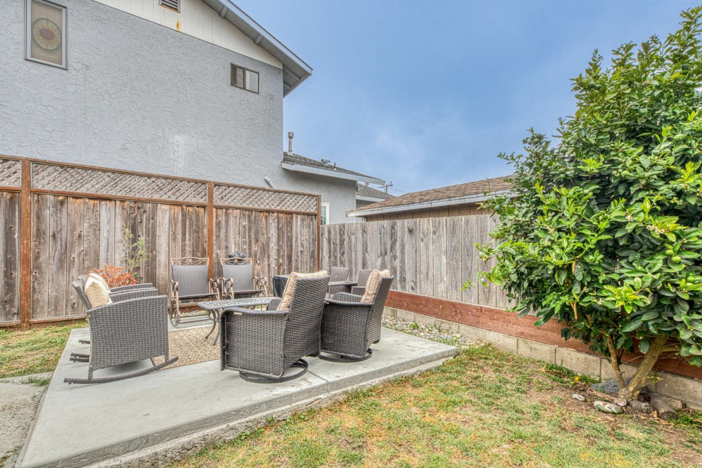 Property photo 32