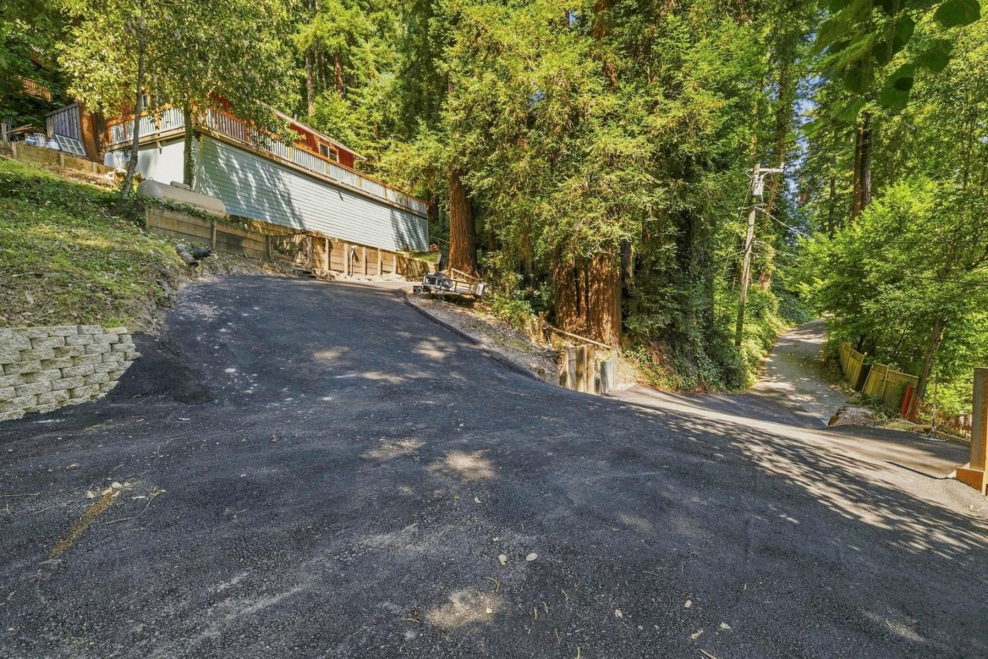 Property photo 44
