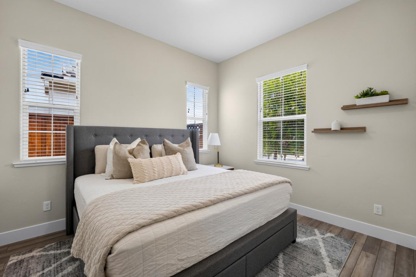 Property photo 34