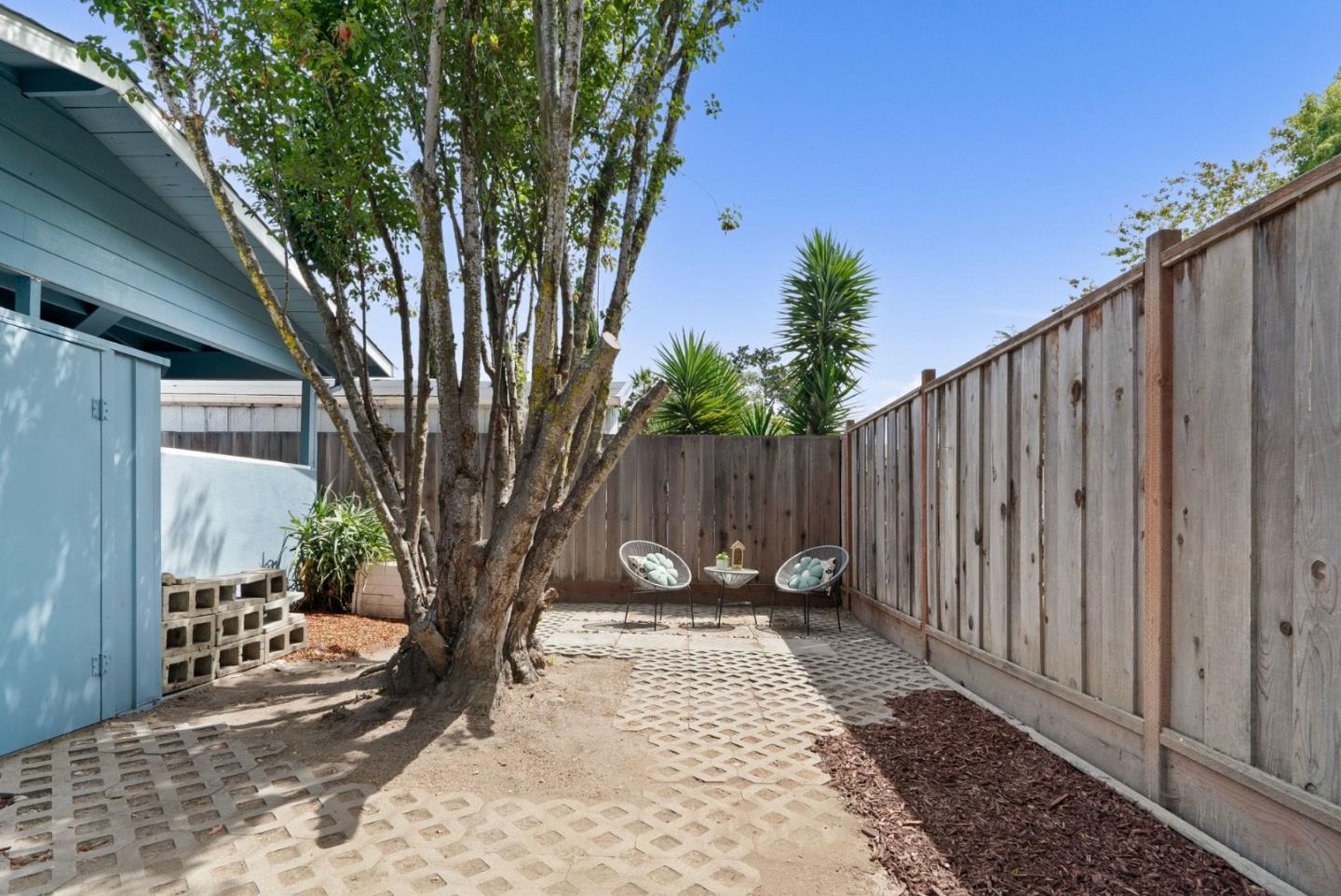 Property photo 50