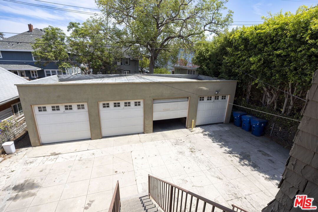 Property photo 24