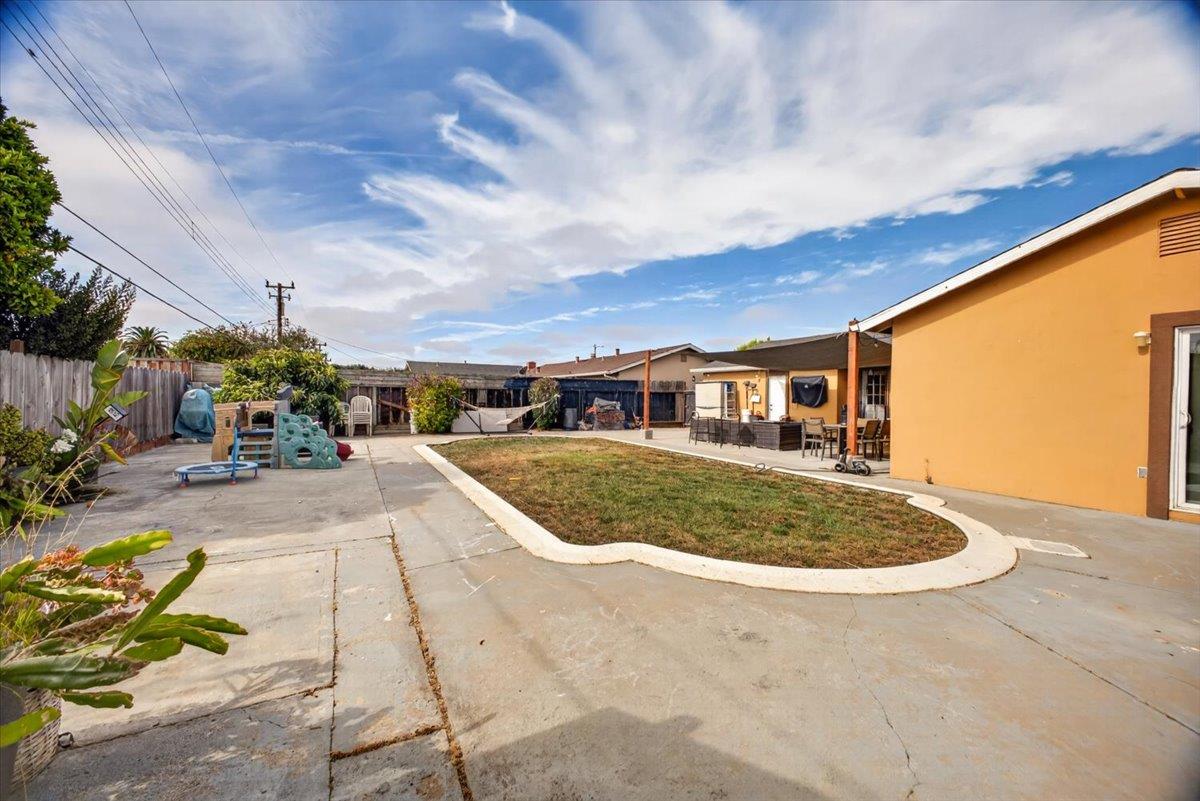 Property photo 31