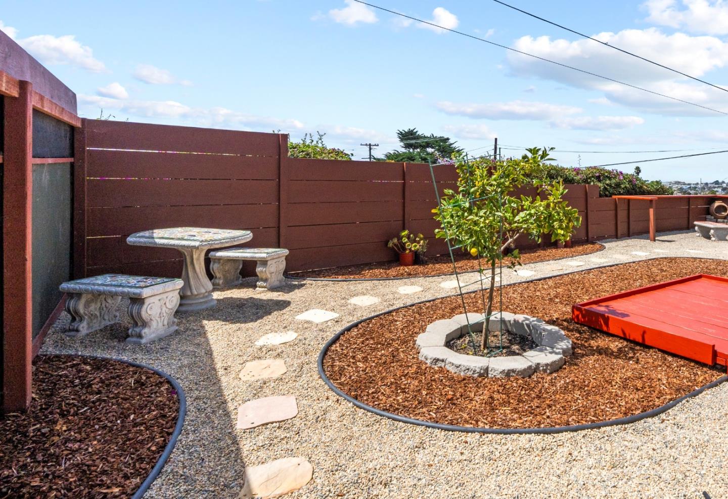 Property photo 31