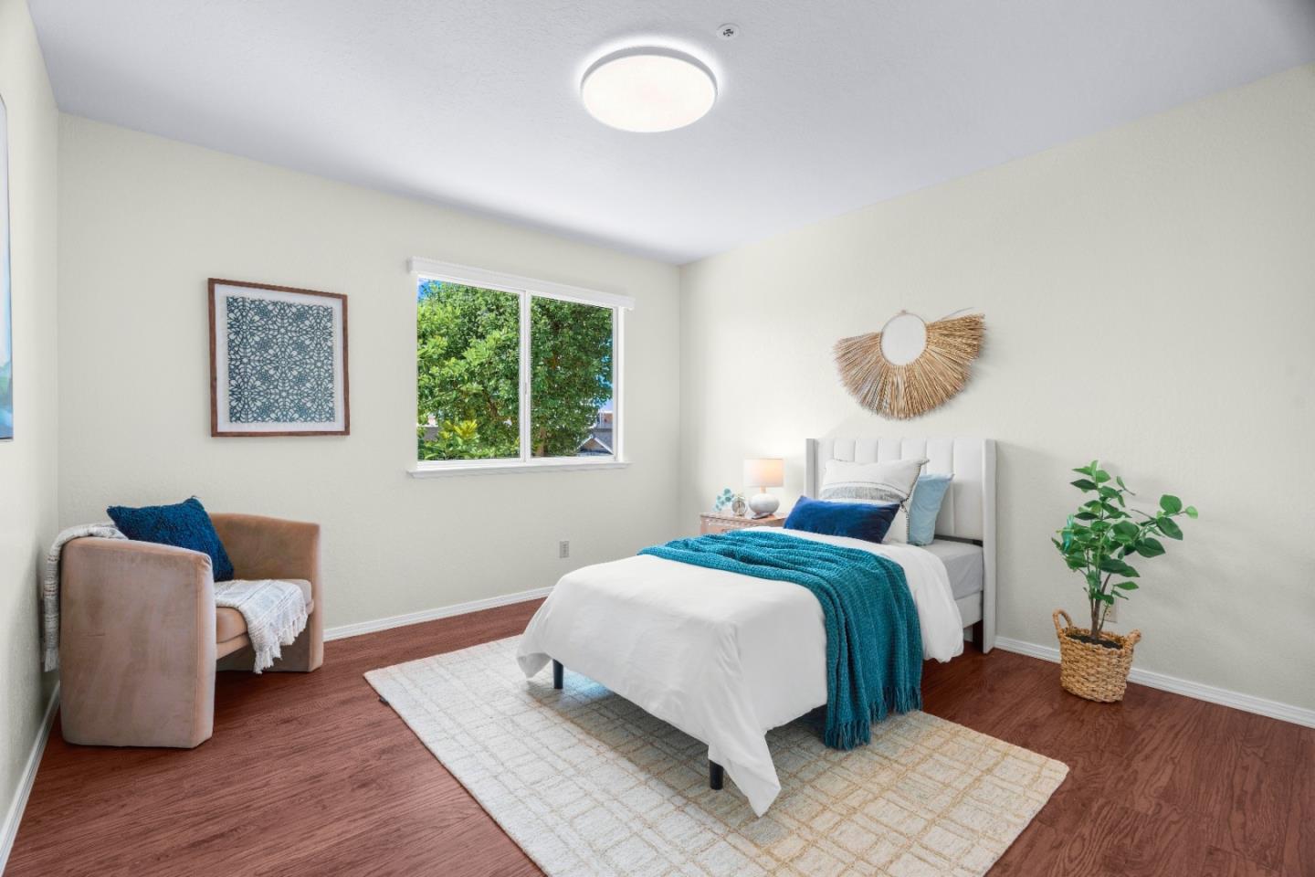 Property photo 24