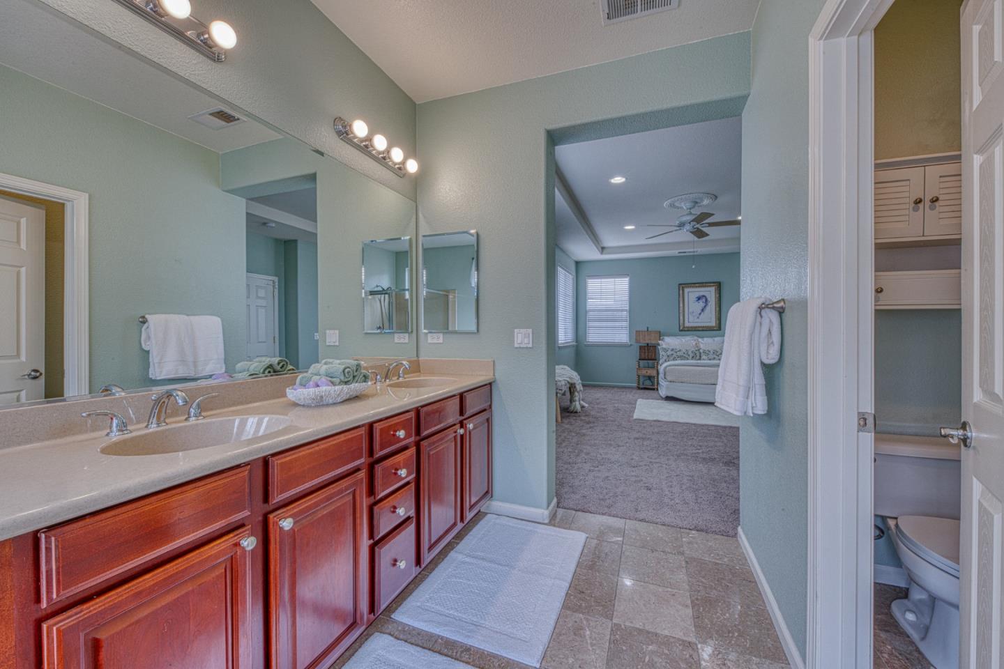 Property photo 42