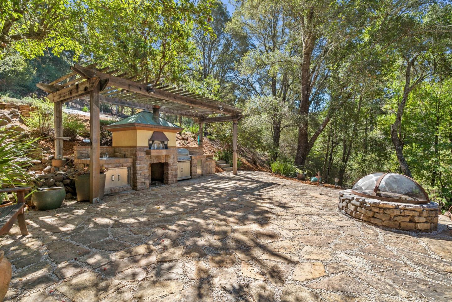 Property photo 46