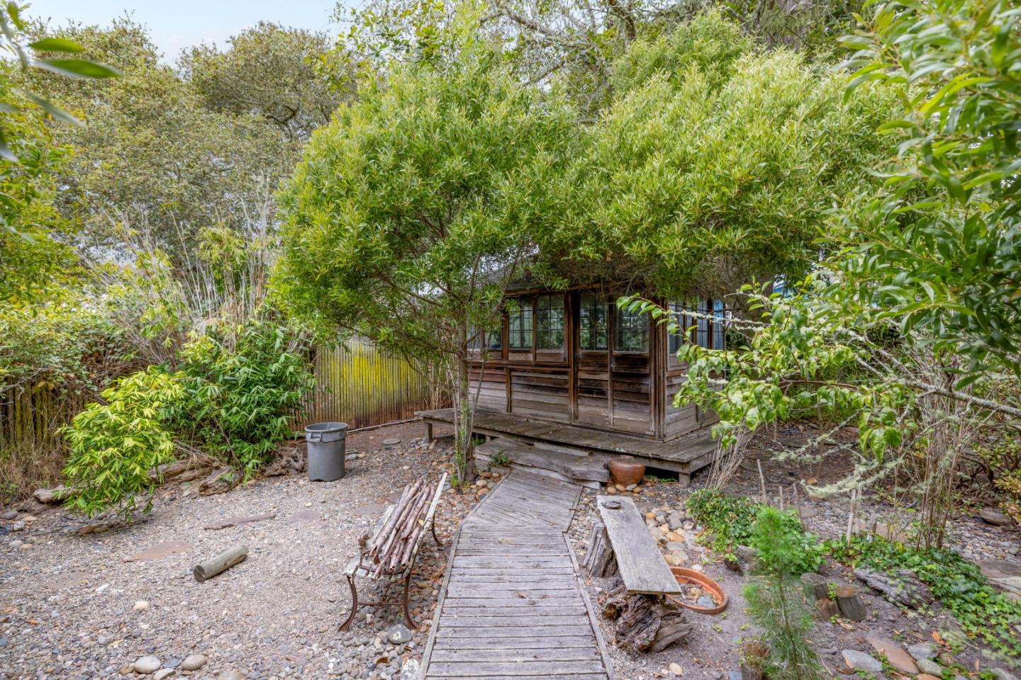 Property photo 28