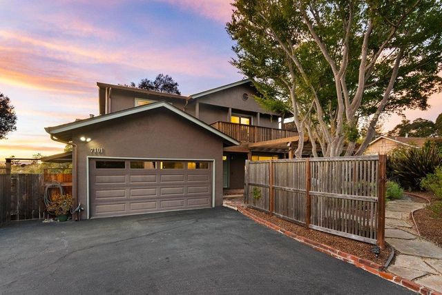 Property photo 45